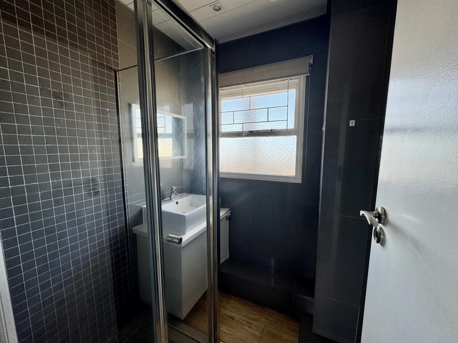 3 Bedroom Property for Sale in Claremont Western Cape